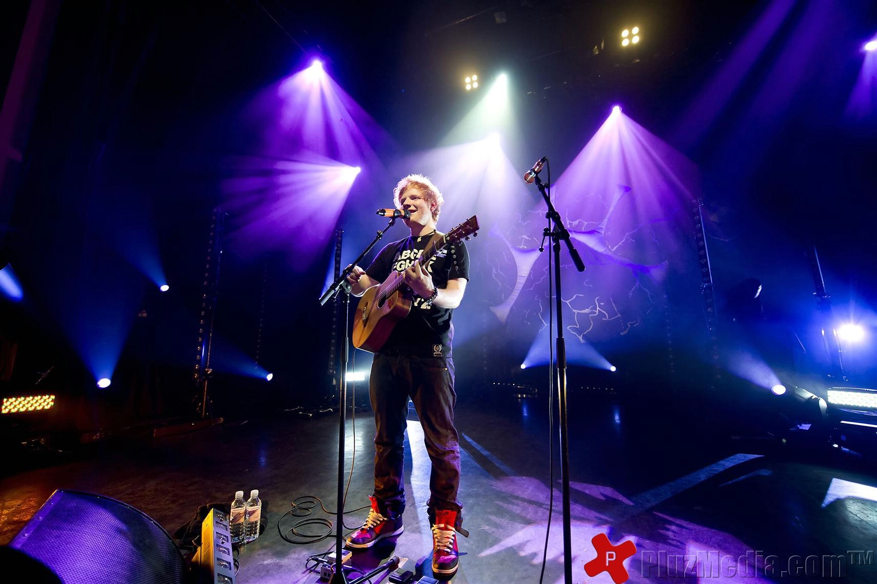 Ed Sheeran performing at the Shepherds Bush Empire | Picture 93835